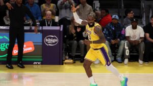 cin medyasi lebron jamesin konusmasini makale diye yayinlamisti tartisma suruyor WifIKL8x.jpg